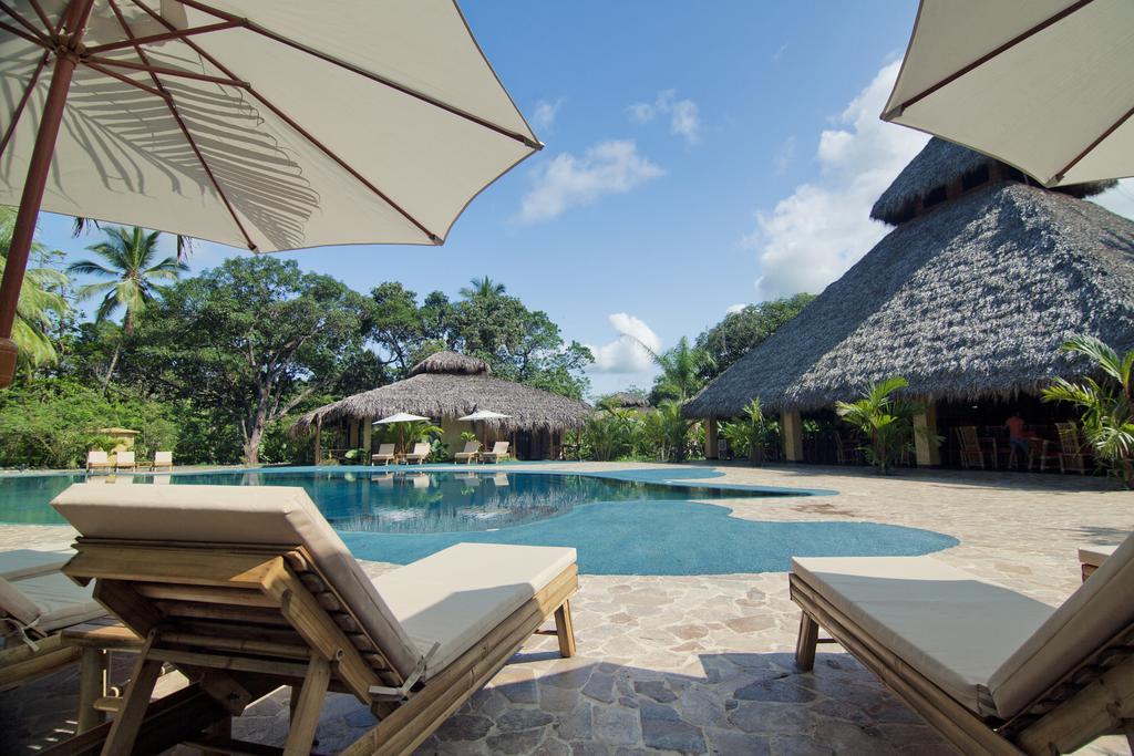 Clandestino Beach Resort Parrita Luaran gambar